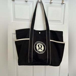 Daily Multi-Pocket Canvas Tote Bag 20L with Logo